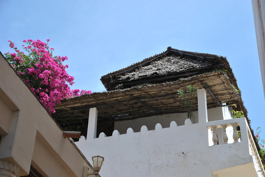 Shella White House Bed & Breakfast Lamu Exterior foto