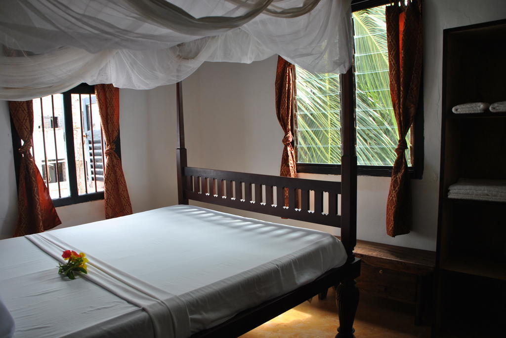Shella White House Bed & Breakfast Lamu Exterior foto